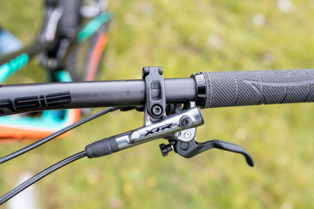 Shimano XTR M9100 Brake 3.jpg
