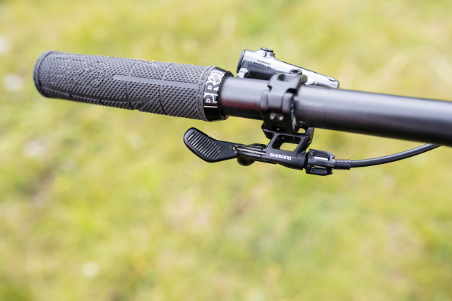 Shimano XTR M9100 Dropper post lever.jpg
