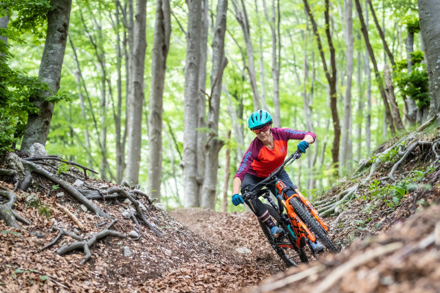 Shimano XTR M9100 Riding 5.jpg