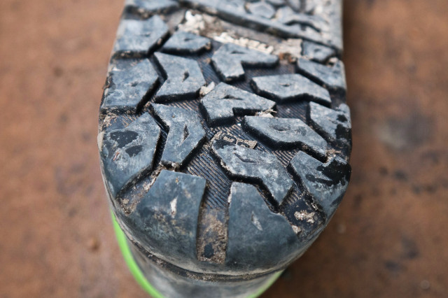 Shimano-GR9-flat-pedal-shoes-review-102.jpg