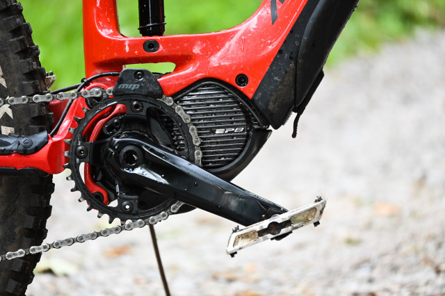 Shimano-STEPS-EP8-e-bike-drive-system-first-look-102.jpg