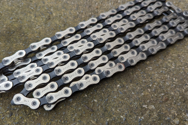 Silca Secret Chain Blend Hot Melt Wax Chain.jpg