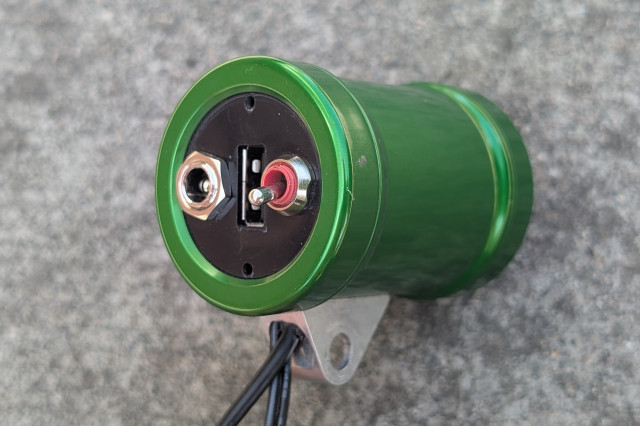 Sinewave Beacon 2 Rear Close.jpg