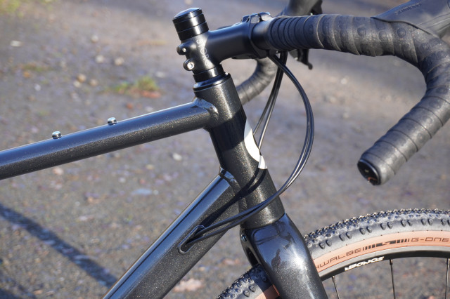 Sonder Camino Al GRX2 headtube.JPG
