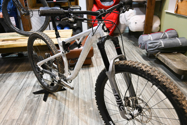 Sonder-Alpkit-2020-bikes-full-suspension-titanium-custom-gearbox-106.jpg