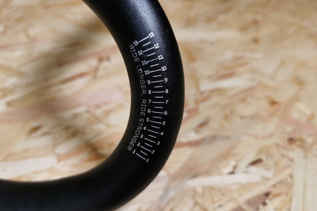 Spank_Flare_25_handlebar_drop.jpg
