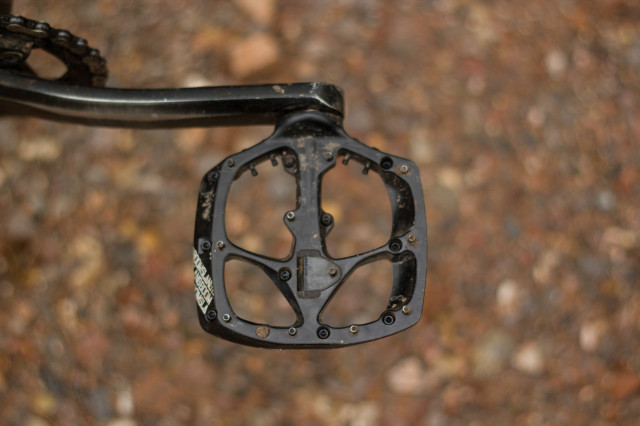 Specialized Boomslang Platform Flat Pedals-3.jpg