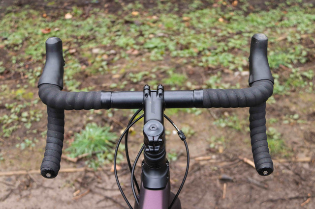 Specialized Diverge E5 Comp Womens Detail Handle bars-6 copy.jpg