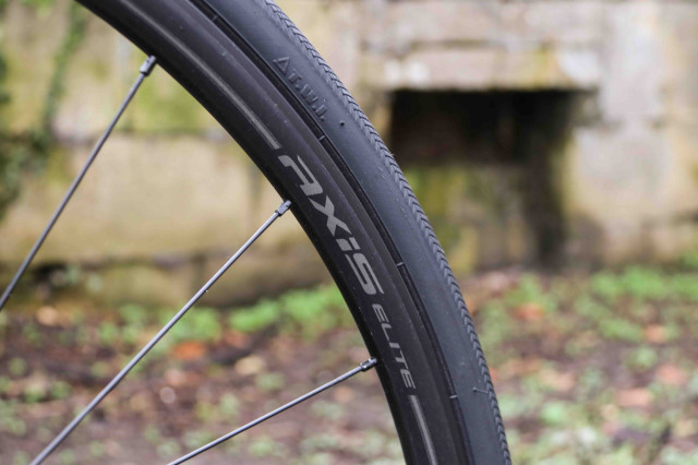 Specialized Diverge E5 Comp Womens Detail wheels-11 copy.jpg