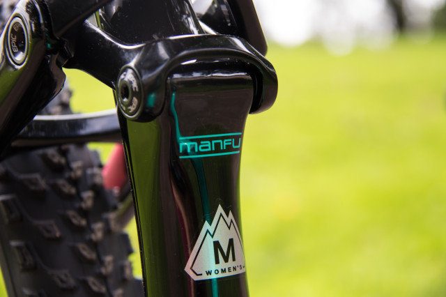Specialized Epic Carbon Comp Detail-4.jpg