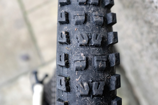 Specialized-Butcher-Grid-Trail-T9-Soil-Searching-2.3-x-29-tyre-review-2021-2.jpg