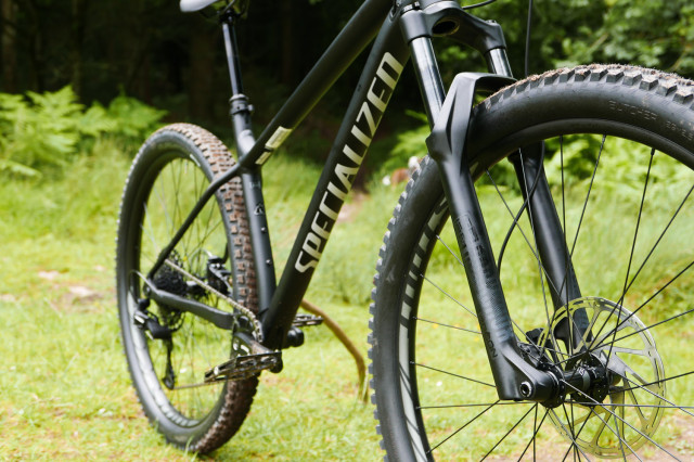 Specialized-Fuse-Comp-29-2020-review-107.jpg