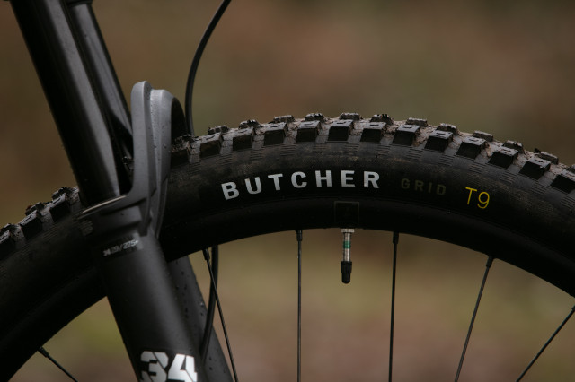 Specialized_Stumpjumper_Carbon_Comp_5.jpg
