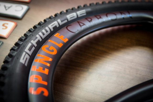 Spengle carbon tri-blade mtb wheels3.jpg