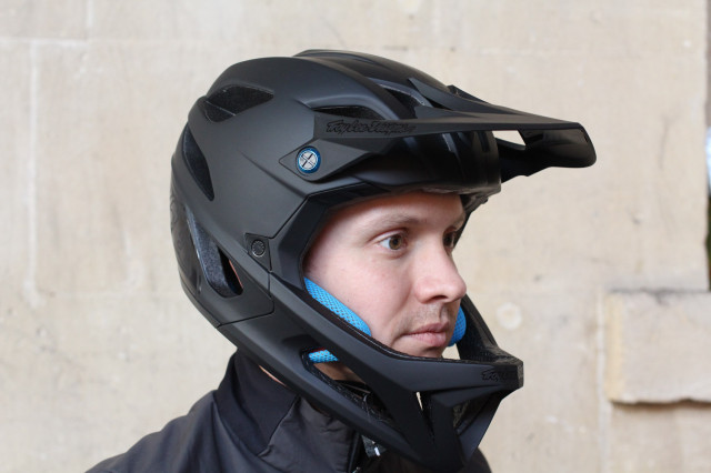TLD-Stage-helmet-100.jpg