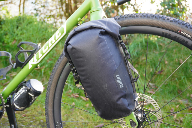 Tailfin_Fork_Pack_Hero.JPG