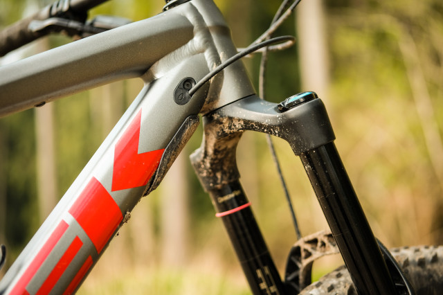 Trek Remedy 7 Detail Knock block 12.jpg