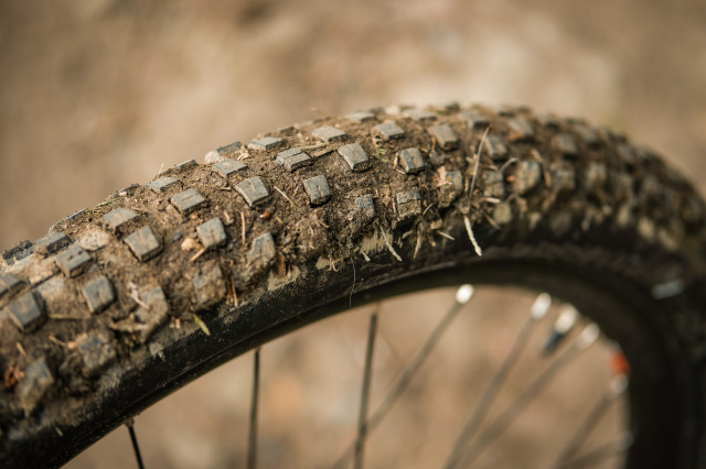 Trek Remedy 7 Detail Tyre 15.jpg