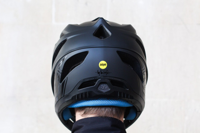 Troy-Lee-Designs-Stage-fullface-helmet-review-102.jpg