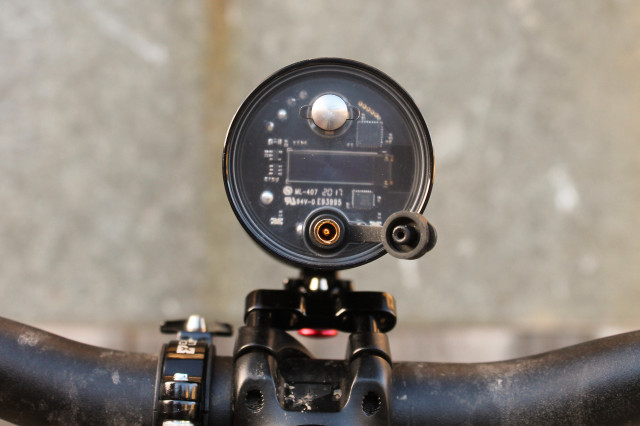USE Exposure Six Pack MK8 Front Light-6.jpg