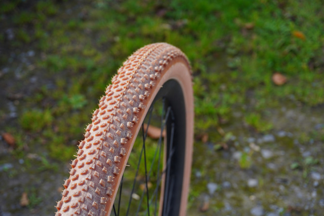 Vittoria Terreno T60 Pro Top.JPG