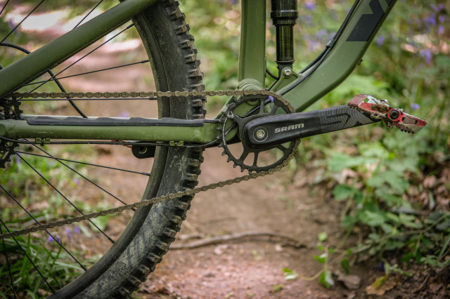 Vitus Mythique 29 VRS cranks-12.jpg