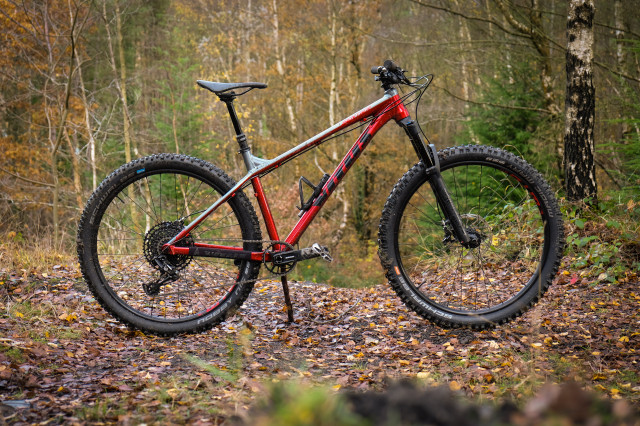Vitus Sentier 27 VRS hardtail Detail Whole bike-7.jpg