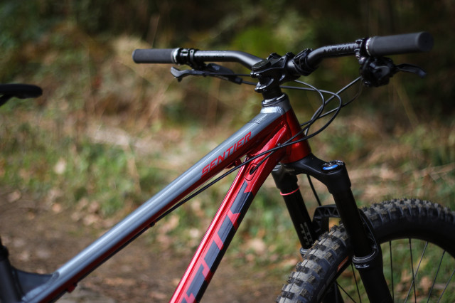 Vitus Sentier VRS Detail Bars-5.jpg