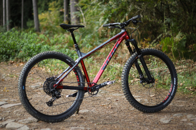 Vitus Sentier VRS Detail Whole bike-4.jpg