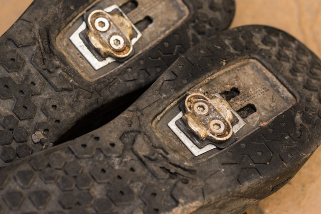 When to replace MTB cleats-2.jpg
