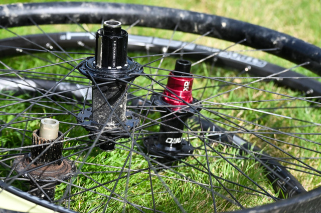 Which-freehub-do-i-need-xd-hg-micro-spline-9-10-11-12-speed-101.jpg