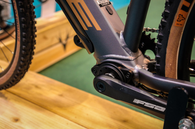 Whyte Gosport grave e-bike-10.jpg