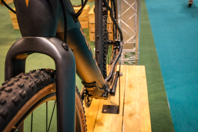 Whyte Gosport grave e-bike-2.jpg
