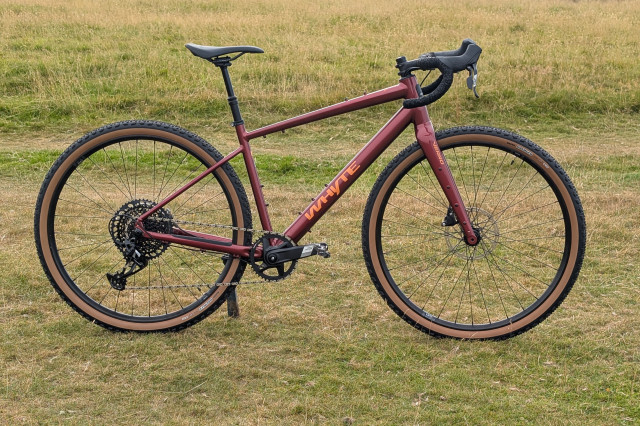 Whyte Verro Side.jpg