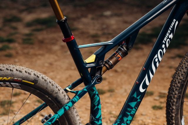 2023 Wilier Urta Max SLR rear shock