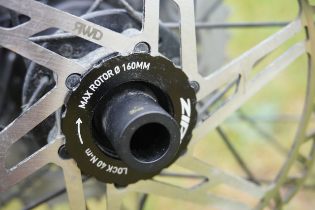 Zipp_101_XPLR_centrelock.JPG