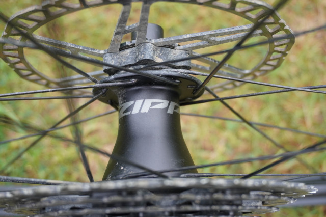 Zipp_101_XPLR_hub.JPG
