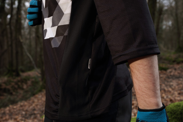 Funkier Flow-mtb jersey side
