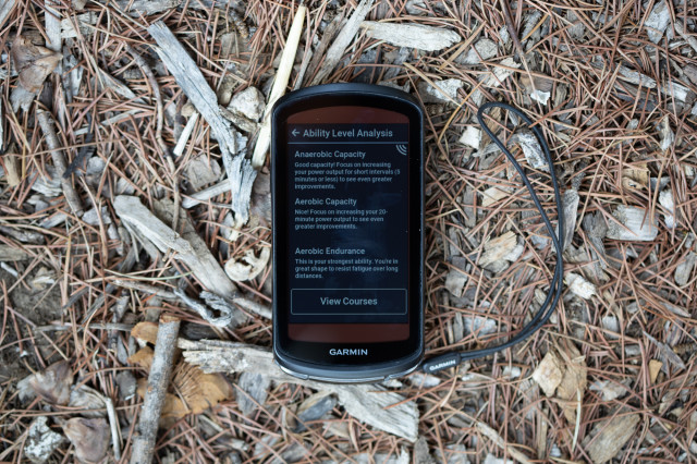 2022 Garmin Edge 1040 Solar ability level analysis 2 screen