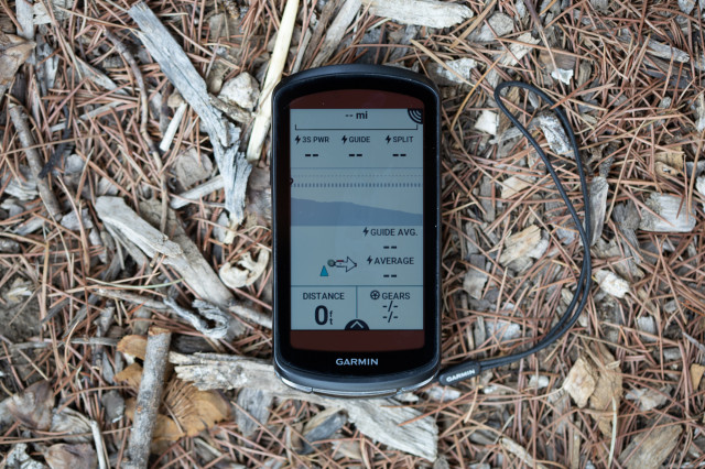 2022 Garmin Edge 1040 Solar power details