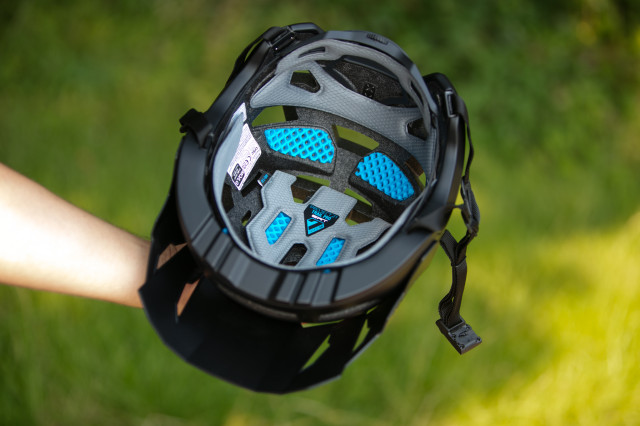 7iDP Project 21 Pro Trail helmet_5