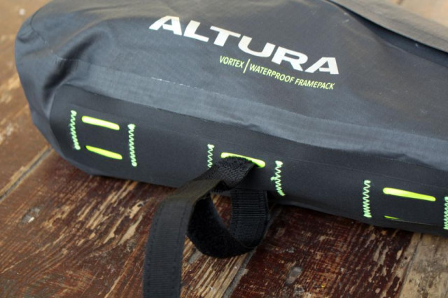 altura-vortex-waterproof-framepack-strap-detail.jpg