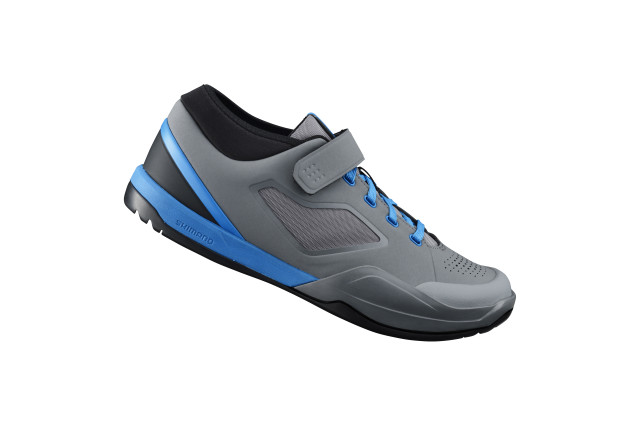 am701grayandblue.jpg