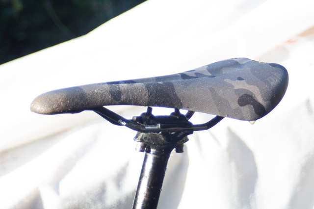 dmr-oioi-saddle-review-2.jpg