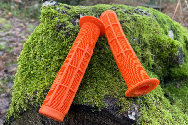 DMR Grid Grips