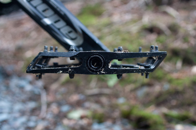 funn-funndamental-flat-pedals-5.jpg