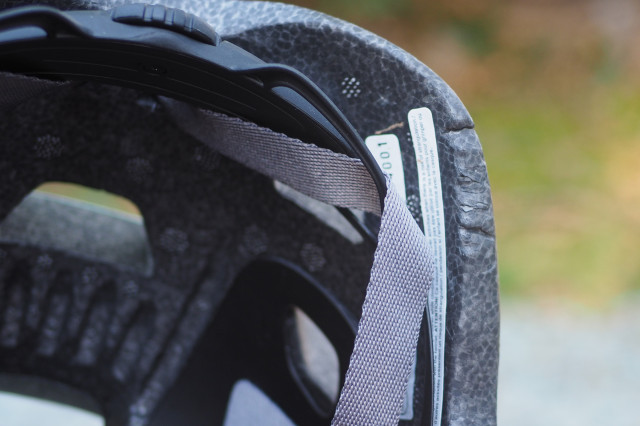 giro-fixture-helmet-review-2020-7.jpg