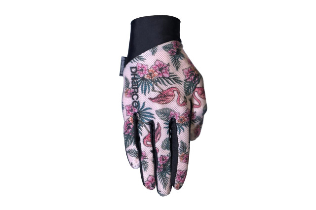 glovemain.jpg