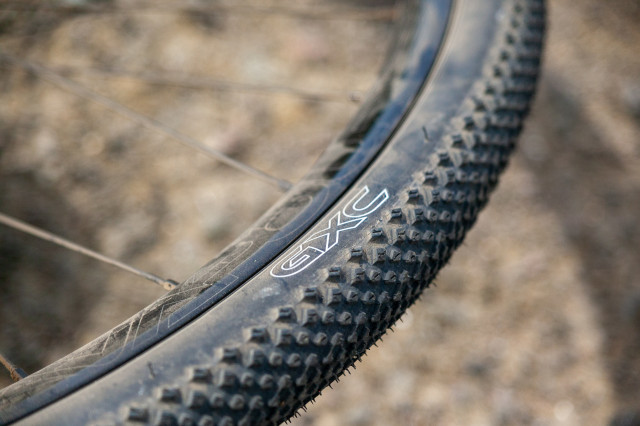 halo-gravel-tyre-range-GXC-10 side.jpg