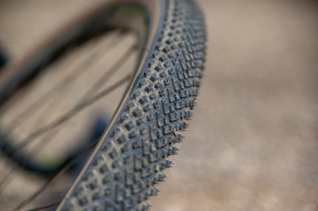 halo-gravel-tyre-range-GXC-13 full tread.jpg